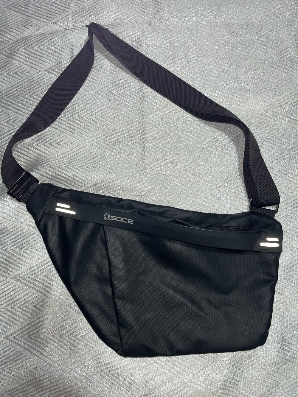 OSOCE Black Men's Crossbody Belt Bag with Reflective Detail